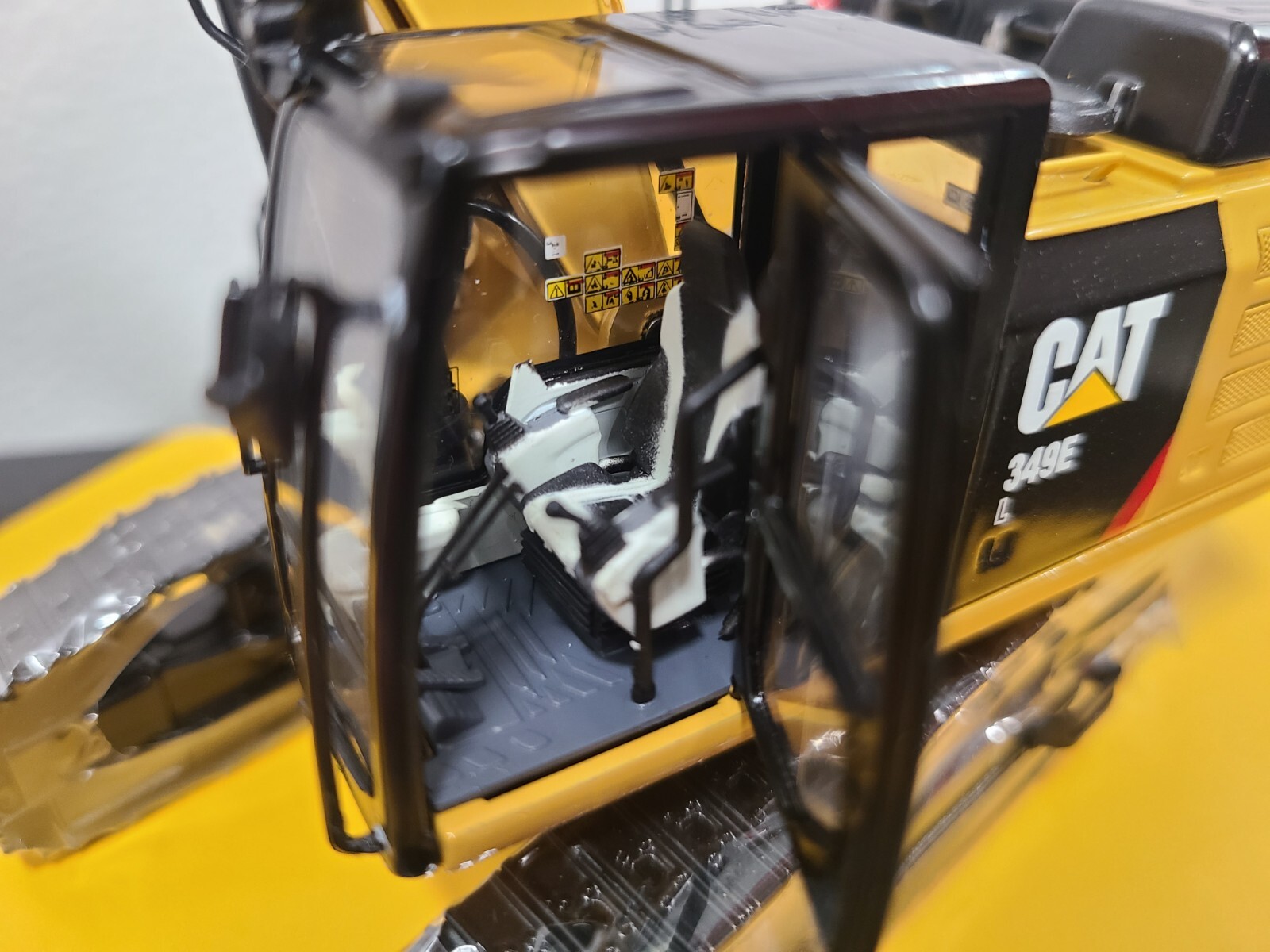 CCM 1/48 Scale Cat 349 E L Hydraulic Excavator Precision Diecast Model EXC