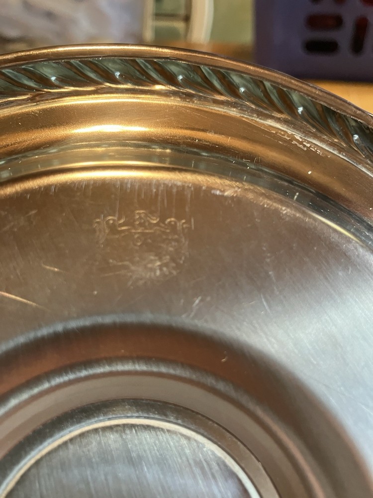 Oneida Silverplate Bowl With Attached Underplate