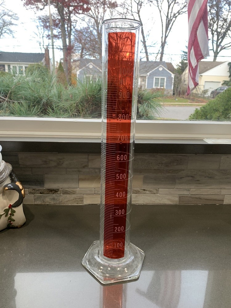 Pyrex 1000 ml Graduated Cylinder