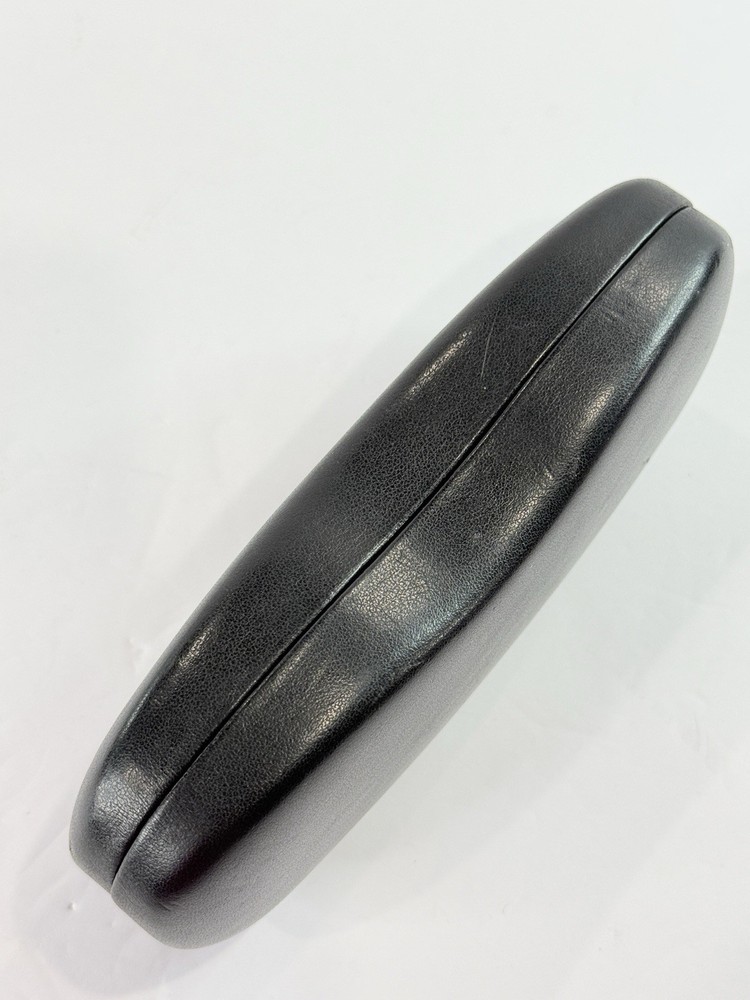Ray-Ban Sunglasses Case Black Hard Shell Clamshell Eyeglass Case Replacement