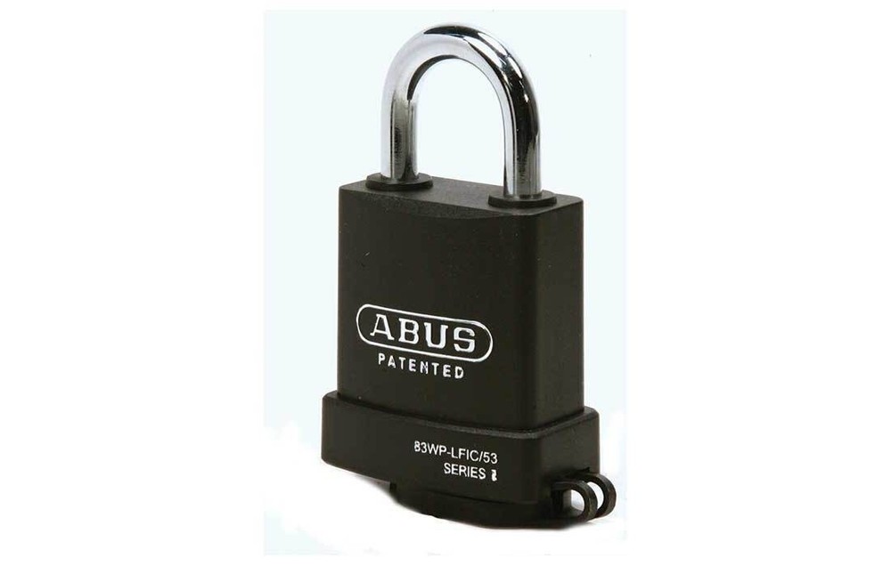 2-1/4 In. Maximum Security Weather Protected Padlock, Schlage FSIC Prep