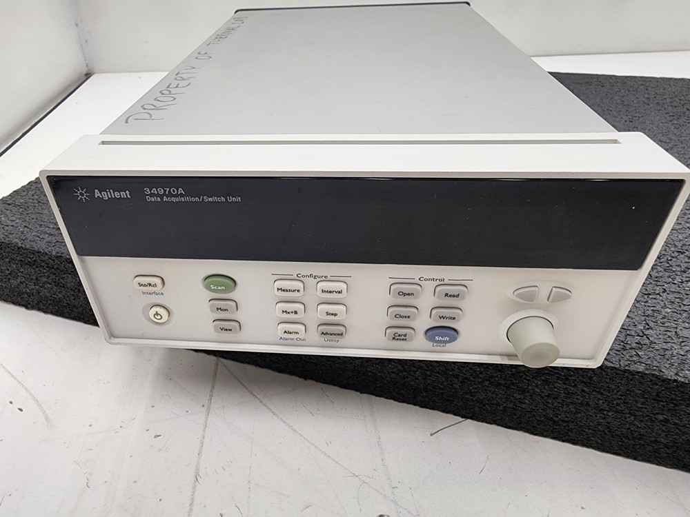 AGILENT 34970A Data Acquisition / Data Logger Switch Unit Passes Self Test