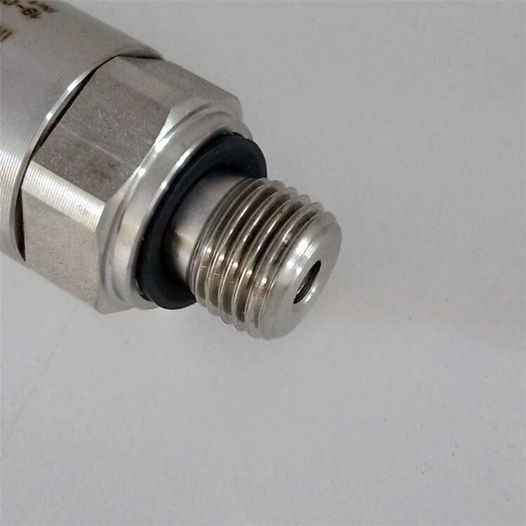 1pcs HUBA absolute pressure sensor 511.815003741 0-4BAR