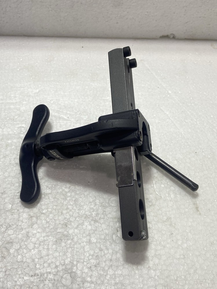 Yellow Jacket 60431 Lightweight Swagging/Flaring Tool (INCOMPLETE)