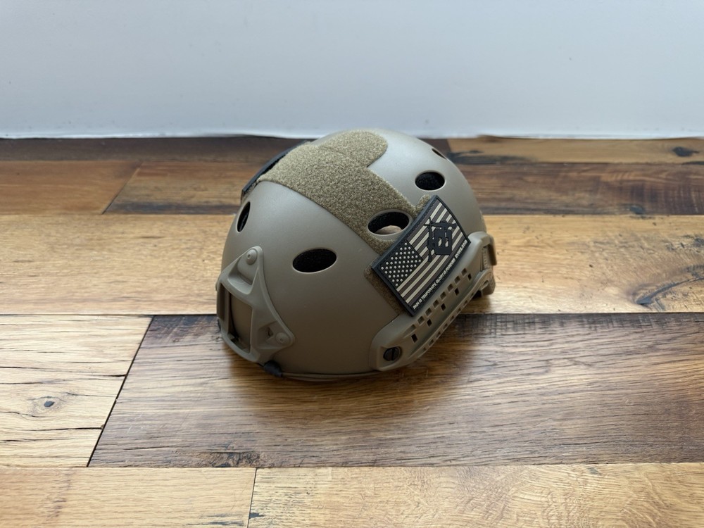 Matrix Basic PJ Type Tactical Airsoft Bump Helmet w/ Flipdown Visor (Dark Earth)