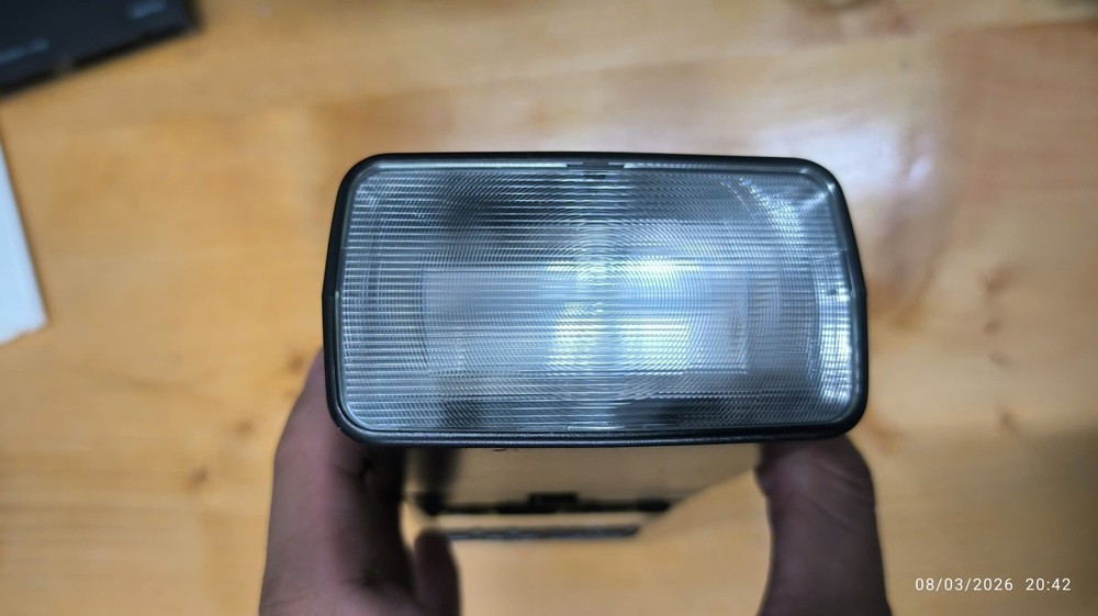 Contax TLA 360 Shoe Mount Flash Strobe Flash Camera Used