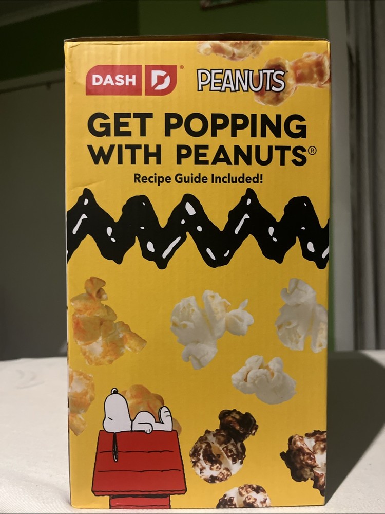 Peanuts x Dash Popcorn Maker