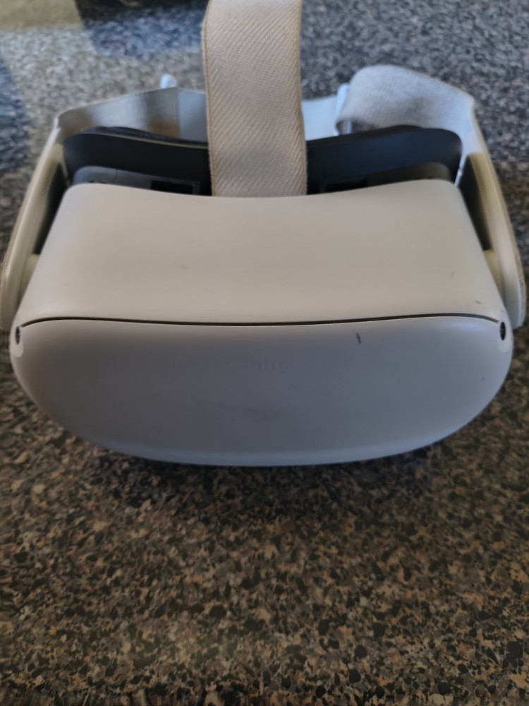 Oculus Meta Quest 2 VR Headset 128GB White Headset Only