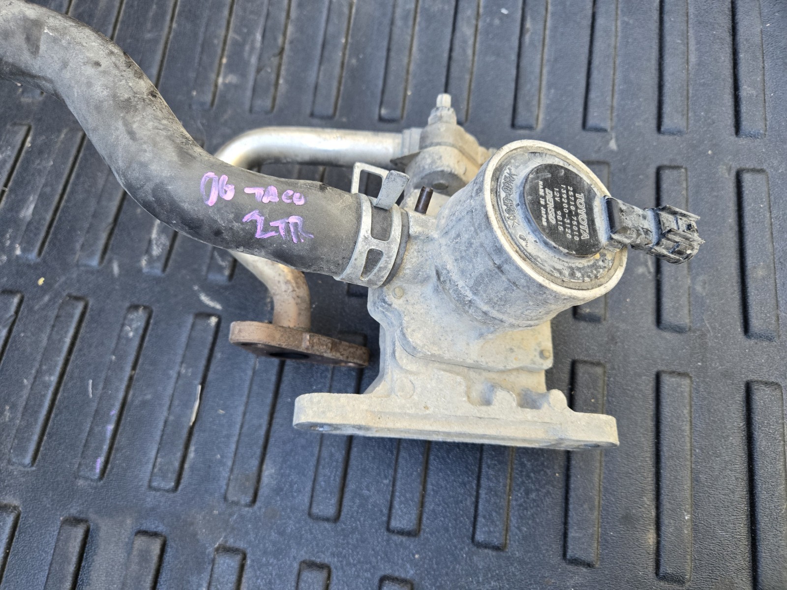 2005-2023 Toyota Tacoma 2TRFE 2.7 Liter AIR SWITCHING VALVE ASSEMBLY 25710-75010