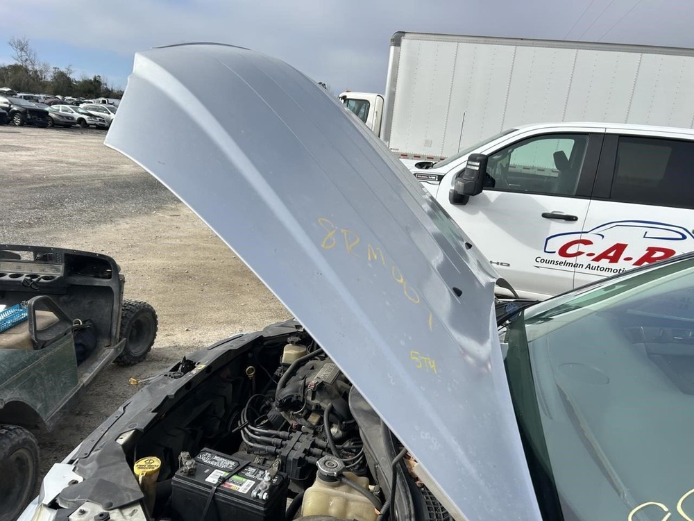 Driver Left Front Spindle/Knuckle Fits 04-08 PACIFICA 104952230