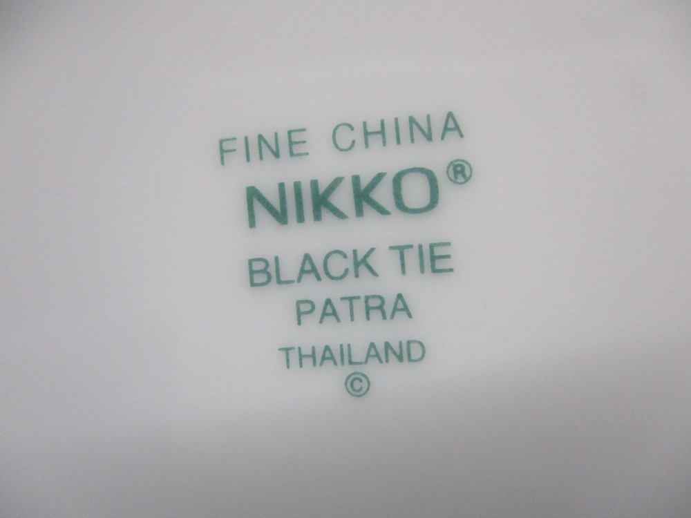 NIKKO BLACK TIE - 2 CUPS & SAUCERS - 2 1/4" 1202C