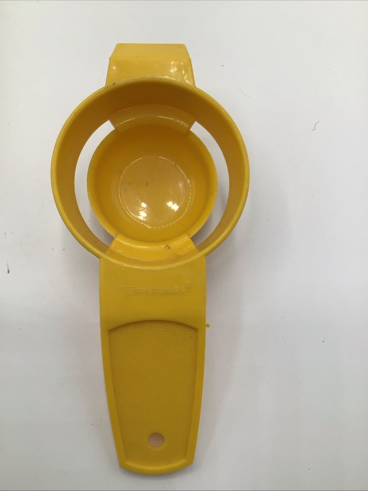 Tupperware Vintage Measuring Spoons Egg Separator Melon Baller