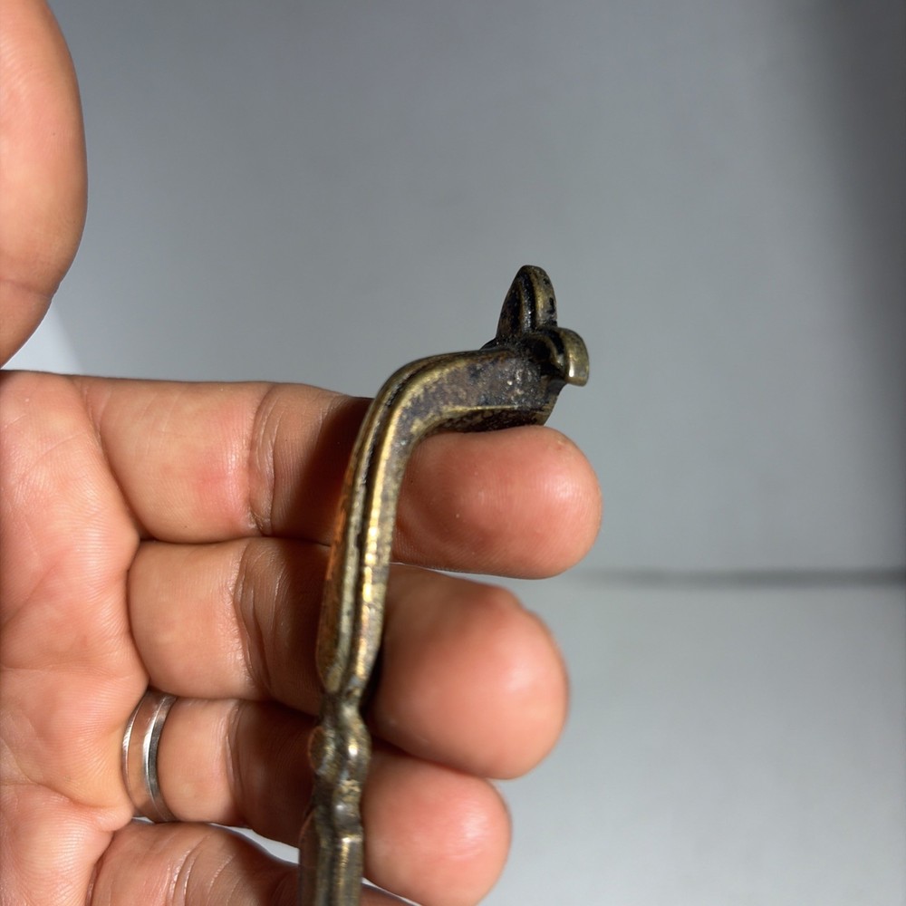 Antique Vintage Victorian Single Brass Drawer Pull Handle