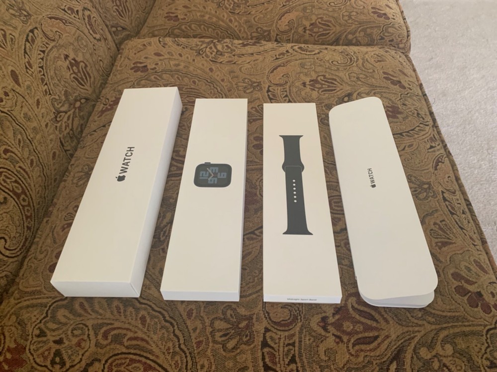 Boxes for Apple Watch SE - BOX ONLY - Mint Condition