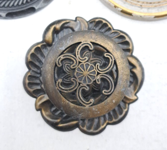Vintage Drawer Knobs Cabinet Pulls Metal & Brass Mix Lot Hardware