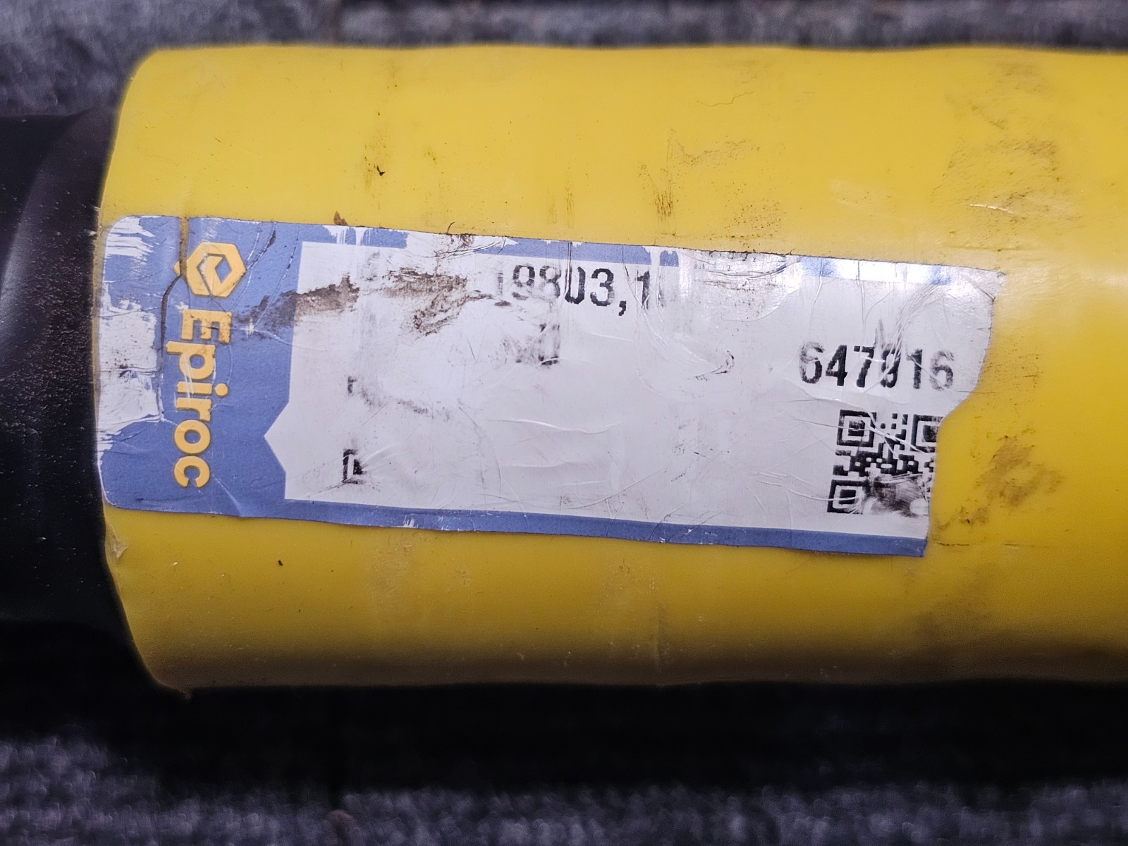 Epiroc 437-19803,10 90029075 840mm Length, Shank Adapter 170mm Spline Length