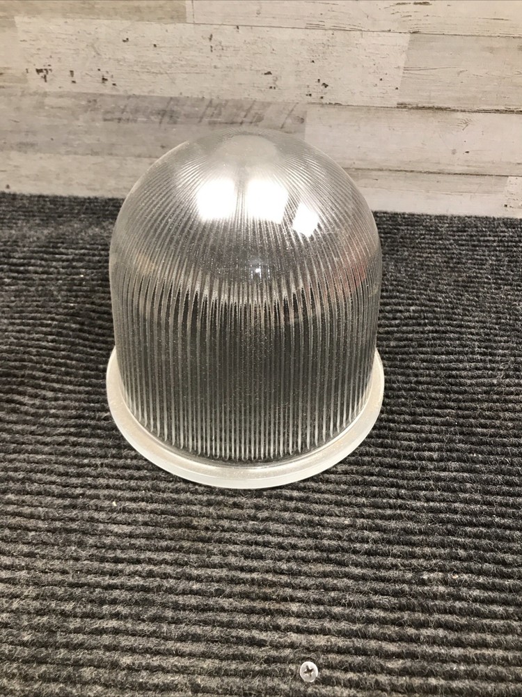 Appleton AAGL-25PR Prismatic Globe