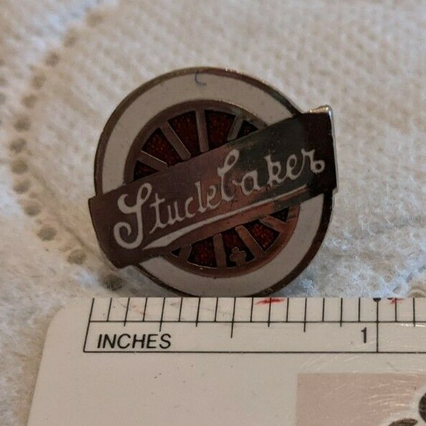 Studebaker Pin "Studebaker Wheel"