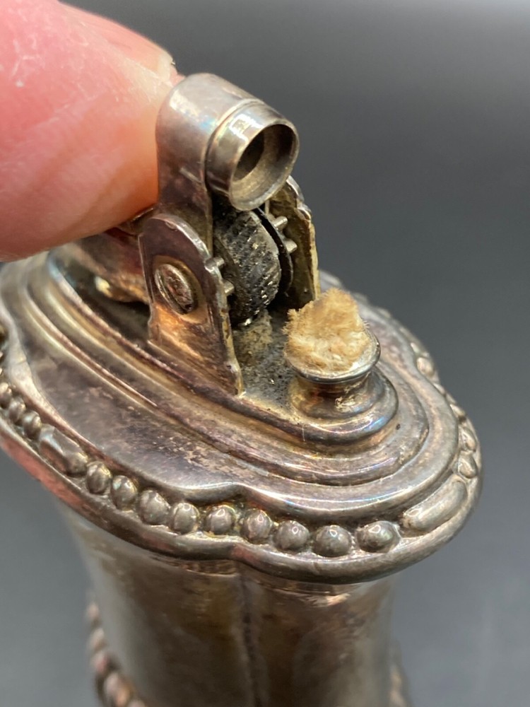 Vintage Ronson "Mayfair" Table Lighter