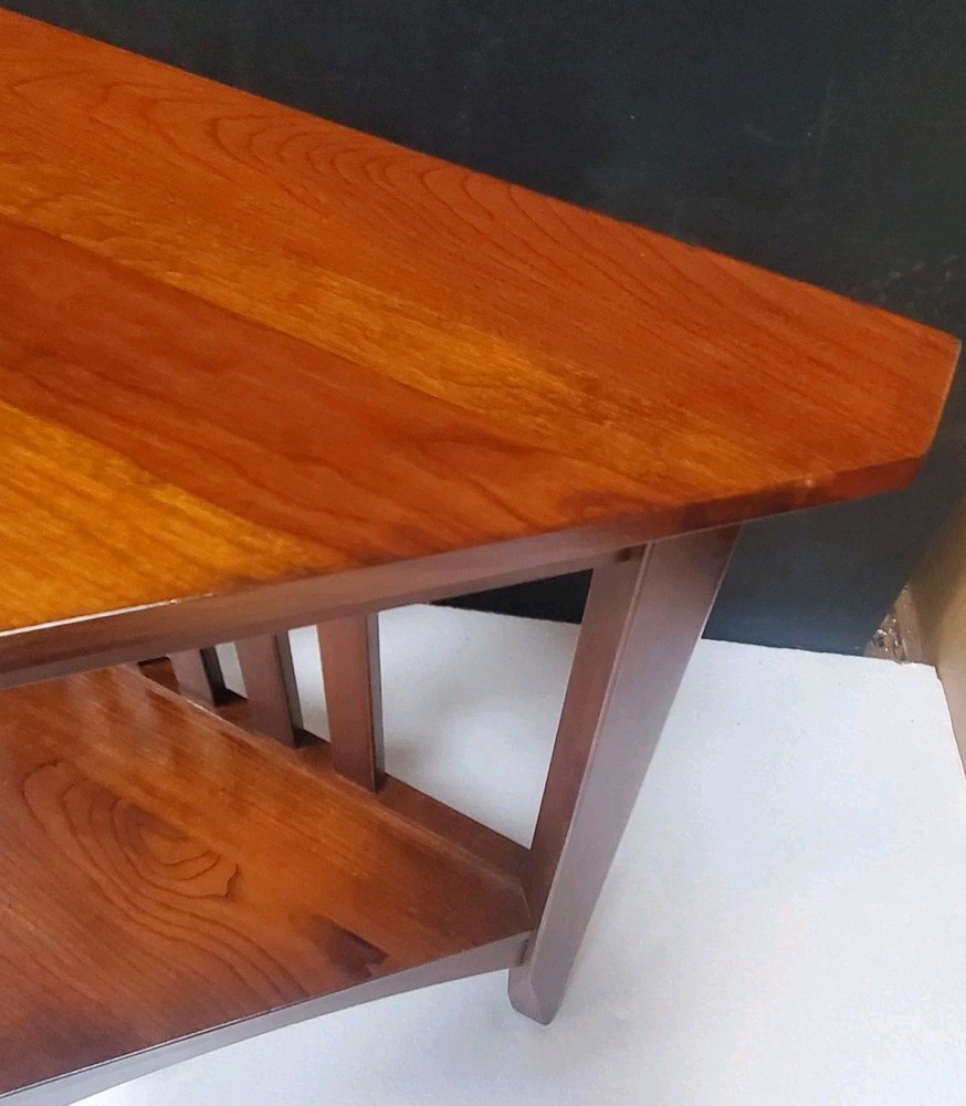 Ethen Allen Solid Cherry Corner Table American Impressions **see descr **
