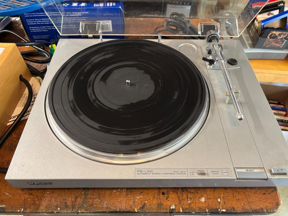 Vintage Sony PS-LX2 Turntable - Missing Headshell - Powers on
