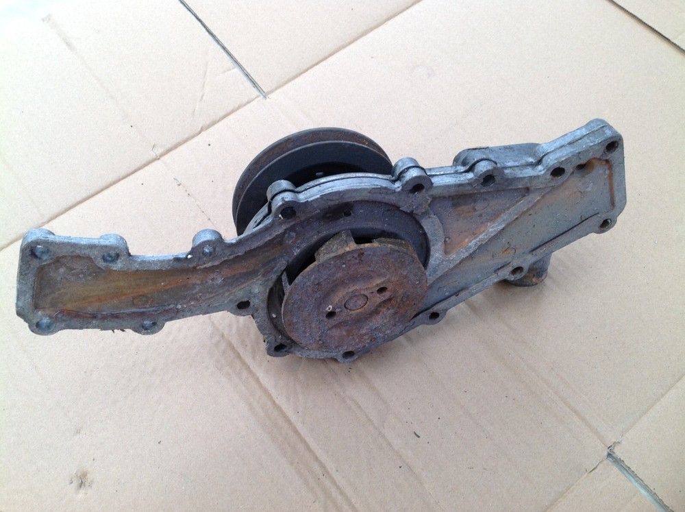 Jaguar V12 Water Pump