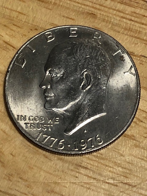 $1 Eisenhower Dollar Moon/Bell reverse 1776/1976