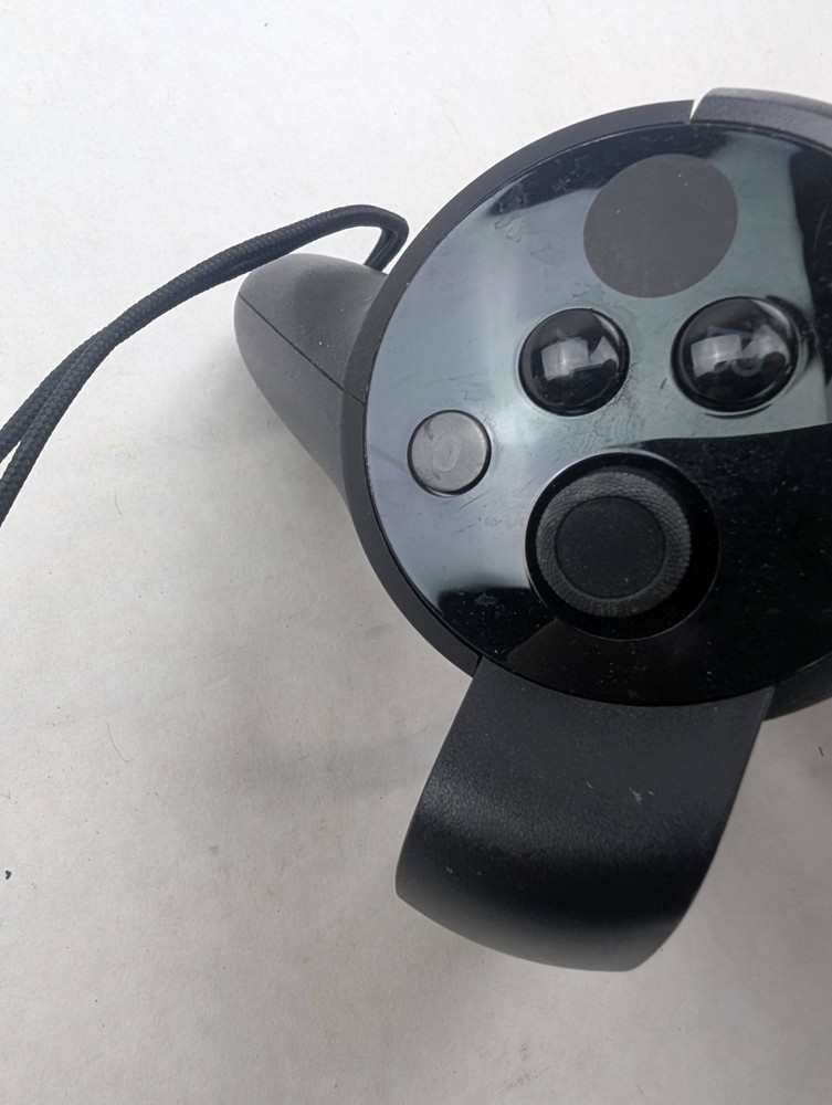 Oculus Rift CV1 Right Touch Controller Model TO-R