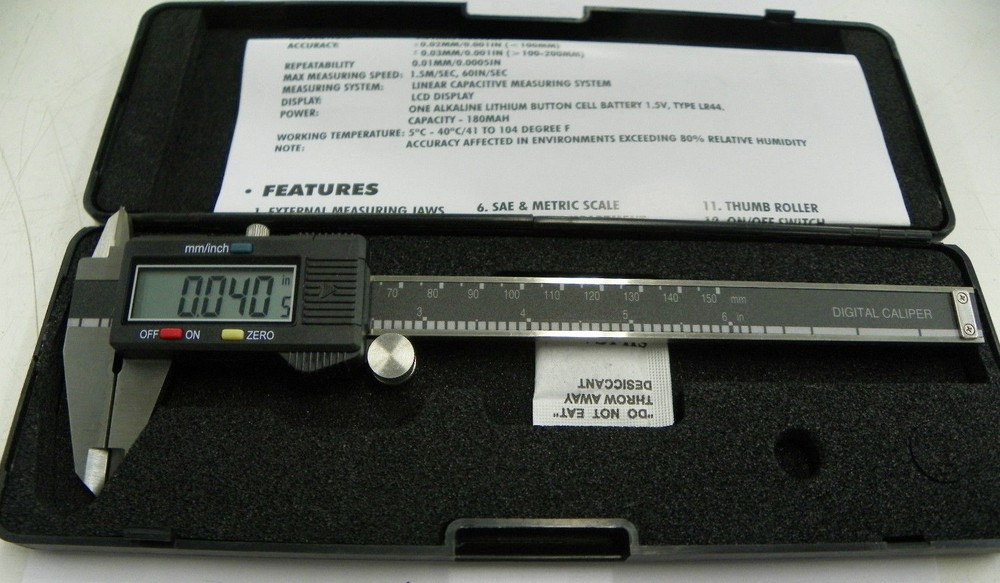 6" (150mm) DIGITAL CALIPERS & DEPTH GAGE    A025