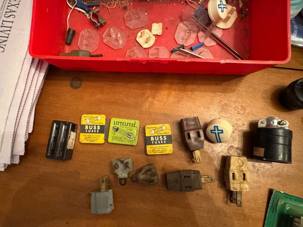 Tool box with some vintage items and other tools, lot