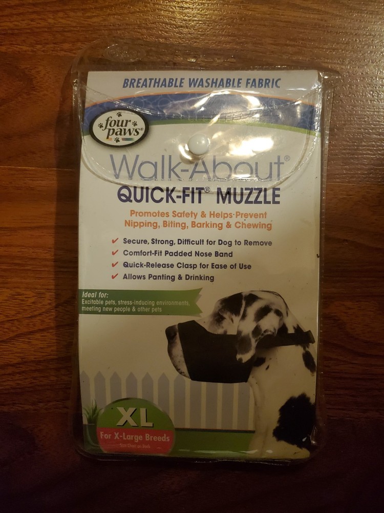 Four Paws Quick Fit Dog Muzzle Black XL