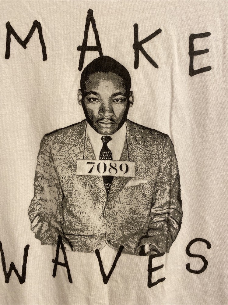 Martin Luther King “make Waves” Tshirt Size Large