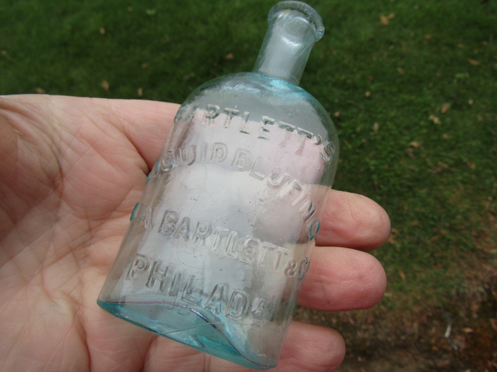 Bartlett's Liquid Blueing-H.A.Bartlett Co.- Philada.