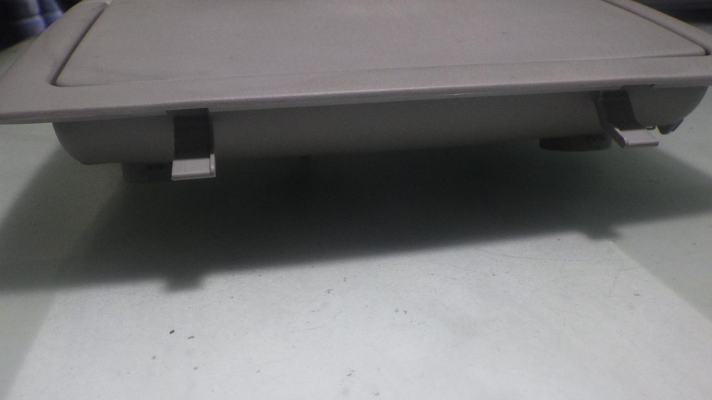 04 LEXUS ES330 Front Console roof