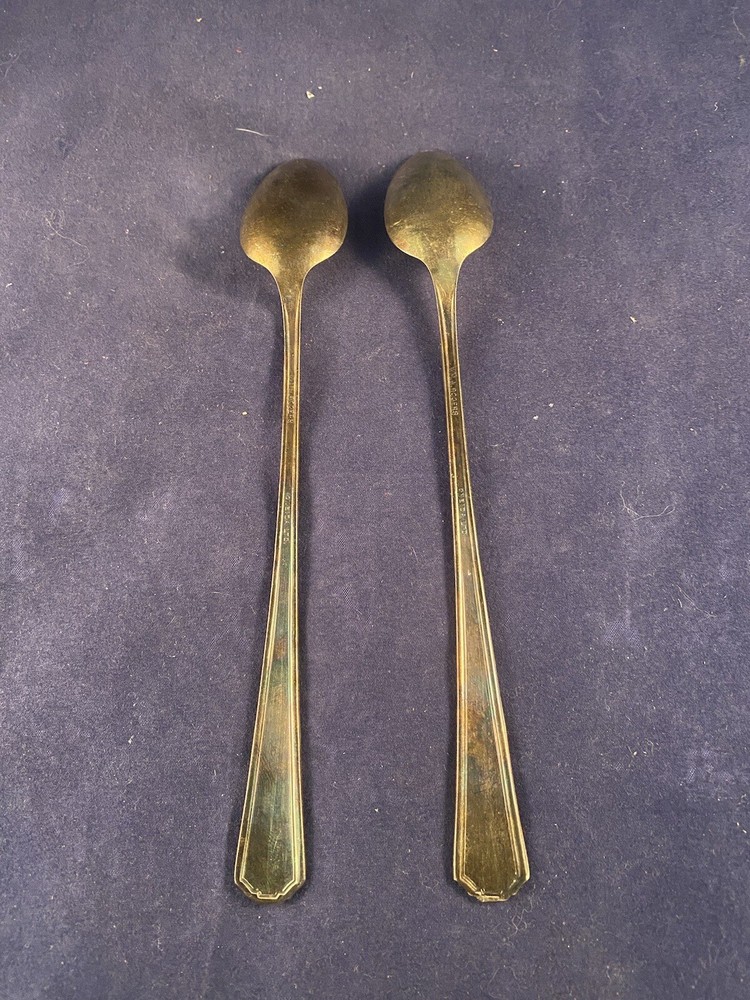 2 Wm A Rogers Oneida Iced Tea Spoon Set Unknown Pattern Monogramed "C"