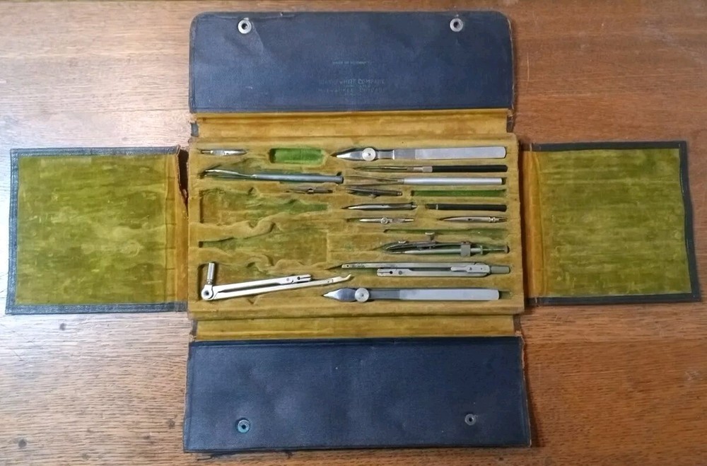 Atq Drafting Instruments Ltd. 15 Piece Tool Set in Felt Case Compass Germany
