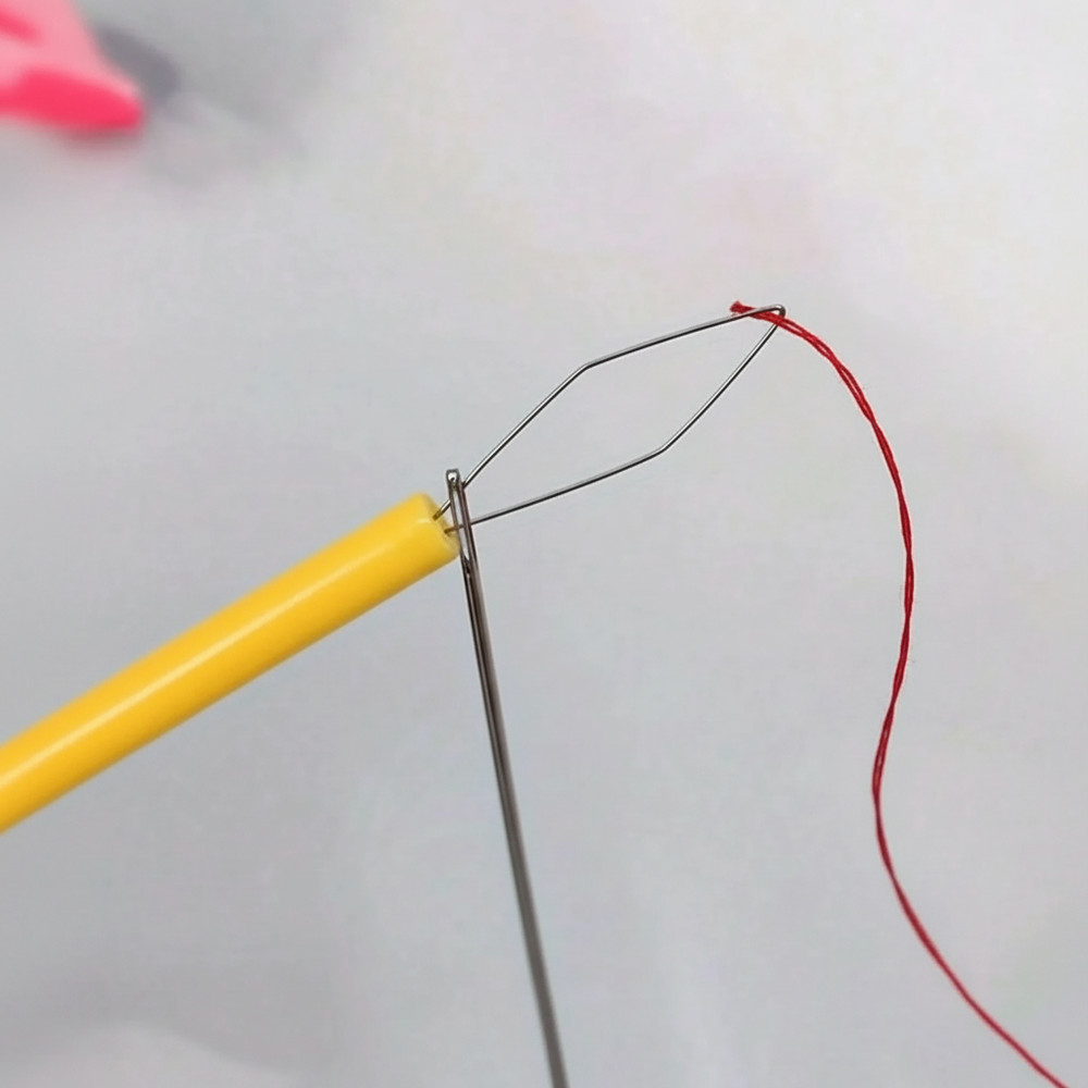 5pcs Plastic Needle Threaders Easy Threading Sewing Tools Sewing Machine Needle