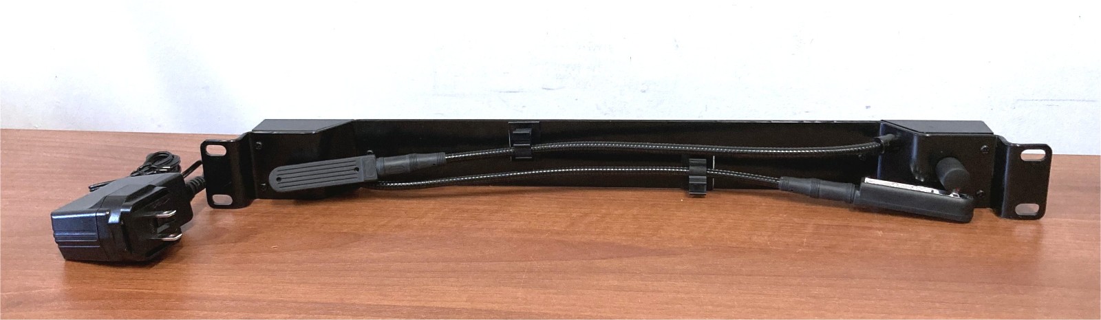 Startech RKPNLLT Rack Mount Dual 4-LED Gooseneck Light