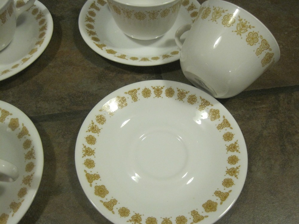 CORELLE 'BUTTERFLY GOLD' (4) FLAT CUP & SAUCER SETS, EUC