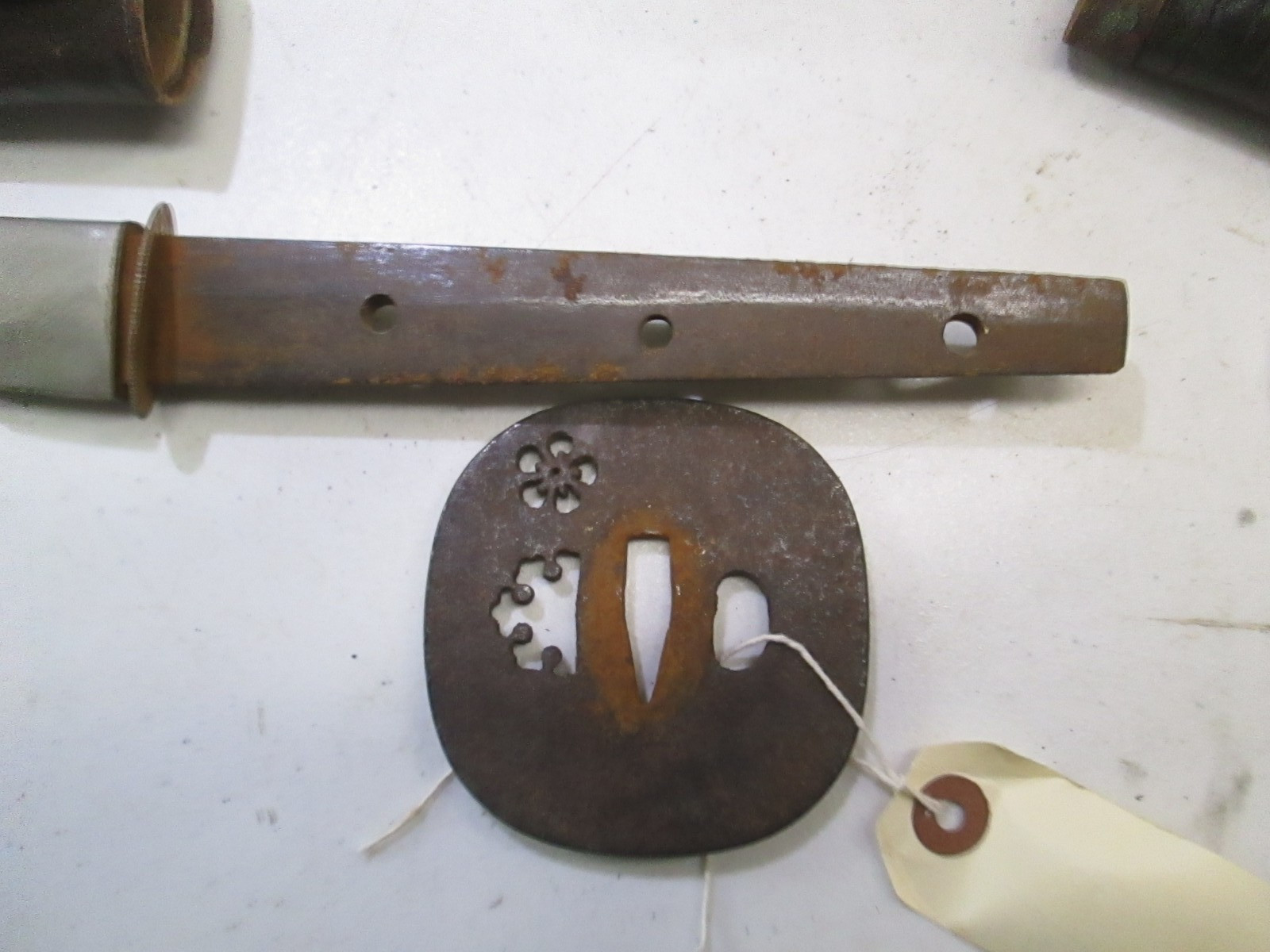 OVER 300 YEARS JAPANESE KATANA SAMURAI SWORD & SCABBARD LONG BLADE 27.75" #L10