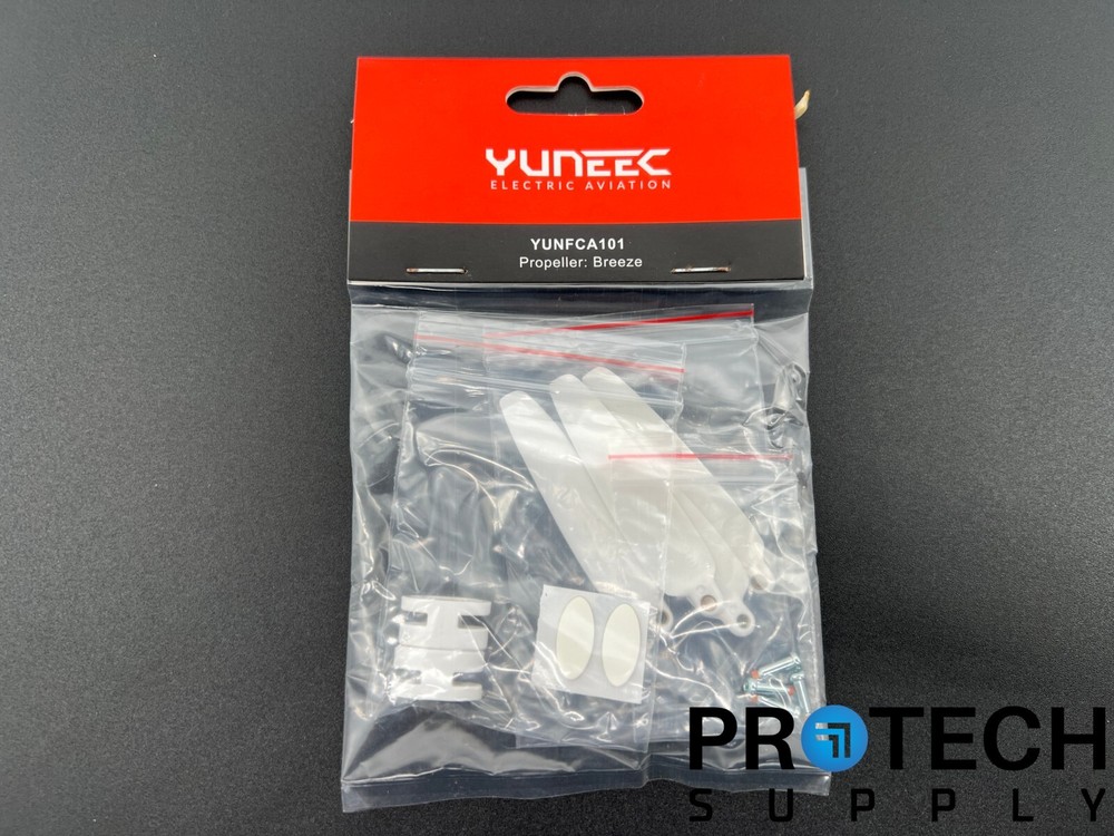 Yuneec Breeze Foldable Propellers (2Pcs Clockwise and 2Pcs Counter-Clockwise)