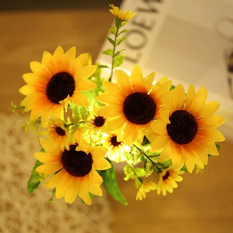 Sunflower Lamp Artificial LED Night Light Flower Table Lamp Battery Operated US