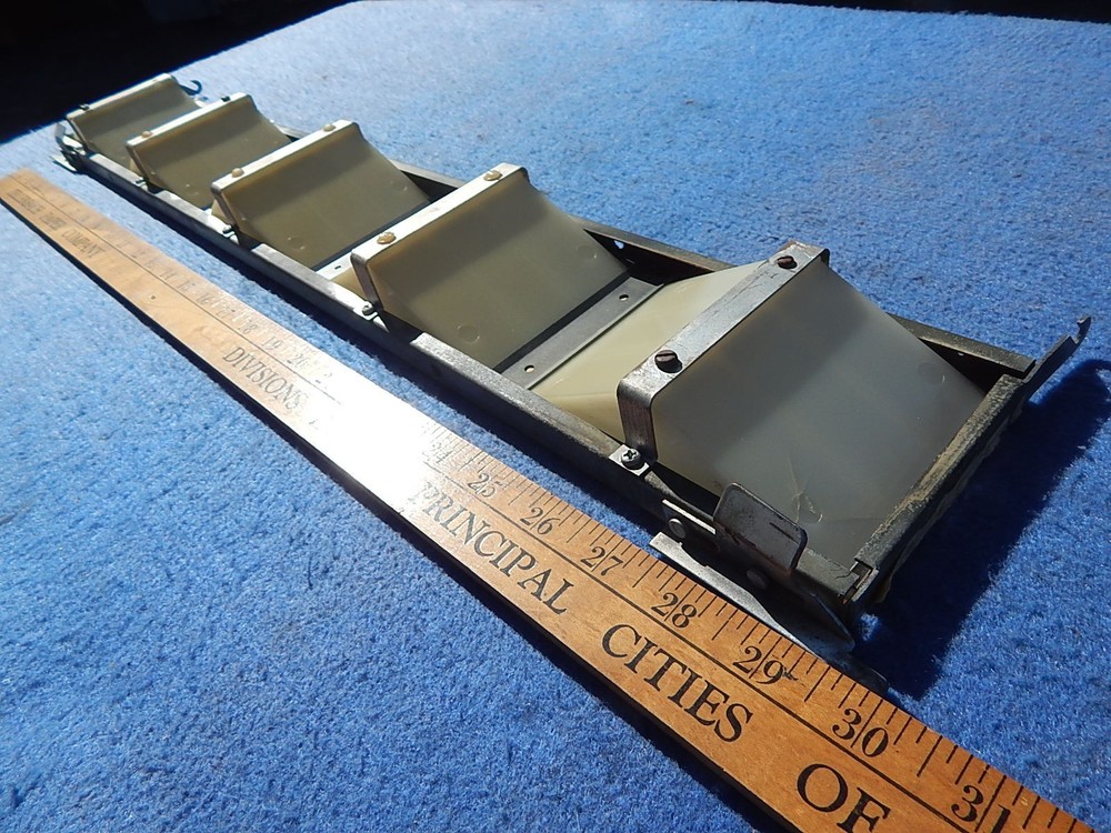 Seeburg AY160 DS160 Lower Program Holder Assembly # 485834