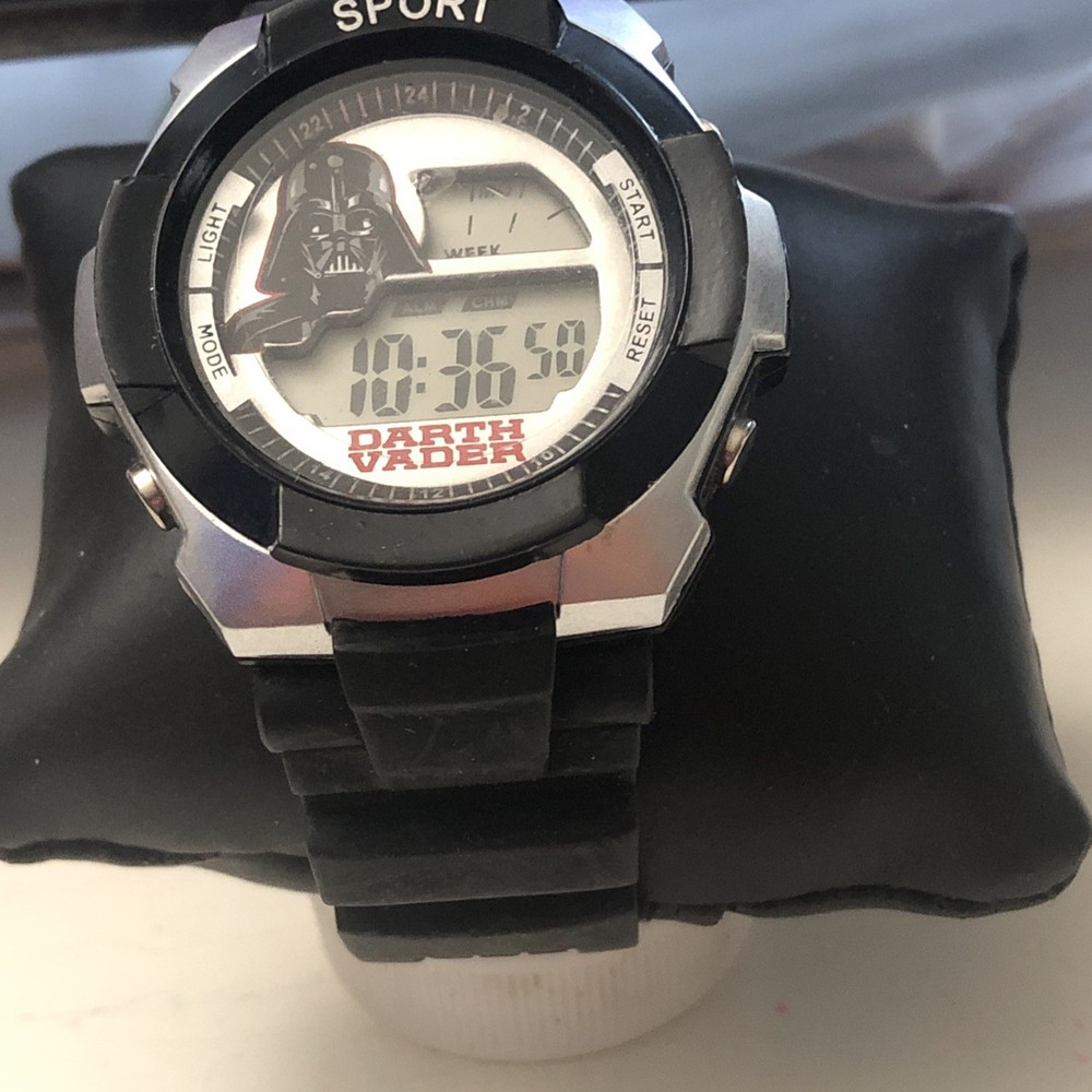 Star Wars Darth Vader Watch