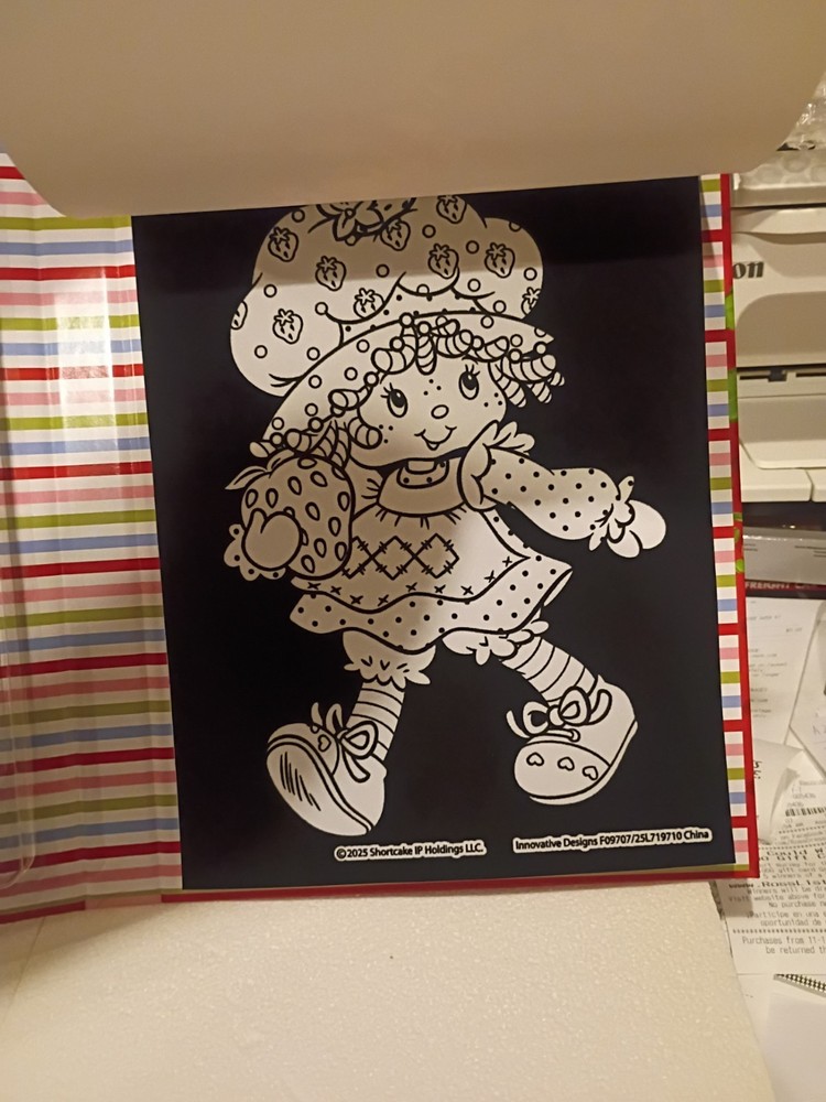 Strawberry Shortcake Coloring Set