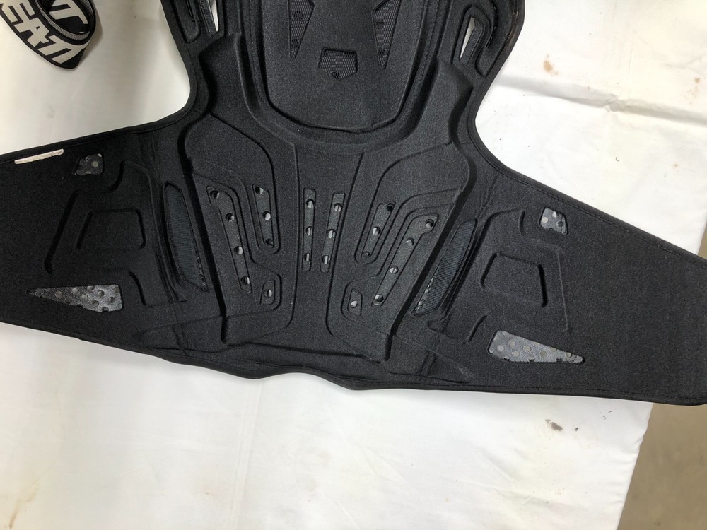 Leatt chest protector 4.5