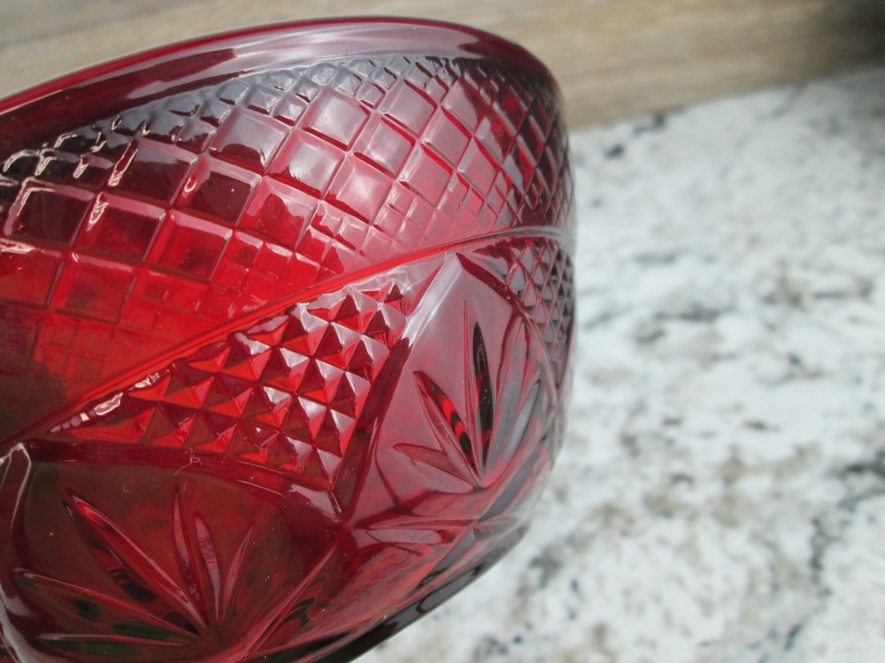 CRISTAL D'ARQUES-DURAND Antique Ruby Red 5.5” bowl Excellent Multiples