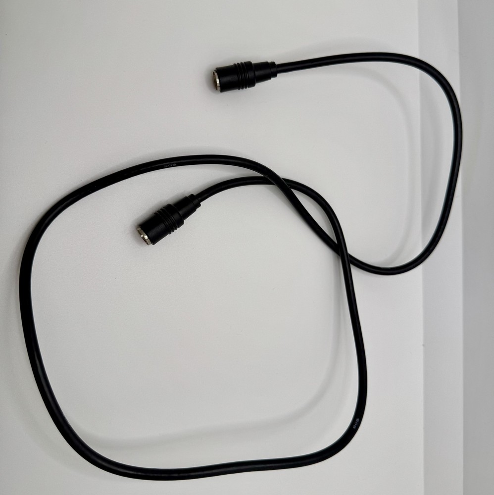 Data Cord Round Barrel Power Lead Black