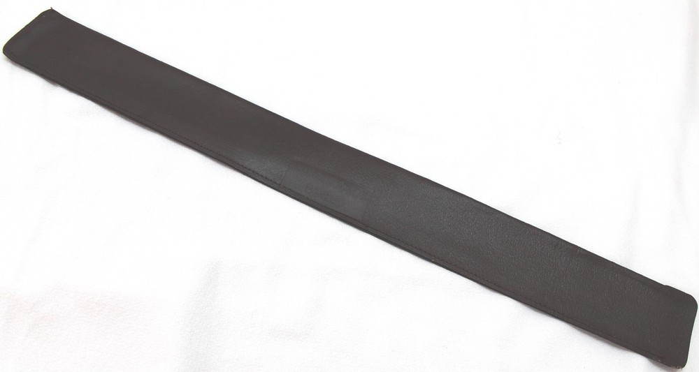 WWII US brown leather Ruler or scale Cover M403 C81230 measures 18 in long E1215