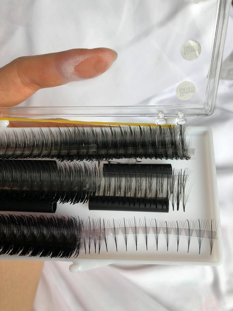 5D Wispy Promade Fan